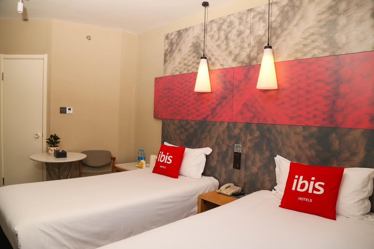 Ibis Tianjin Teda Hotel Buitenkant foto